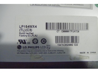 Display LCD 15,4" Per Notebook LP154WX4 (TL)(C8) | 1280x800 | Retroilluminazione CCFL | 30 Pin - 3
