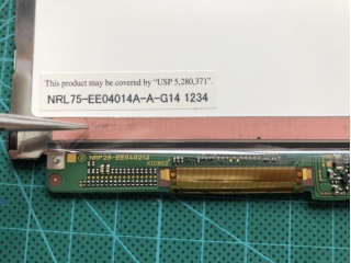 Toshiba Mobile Display LT080EE04000 photo