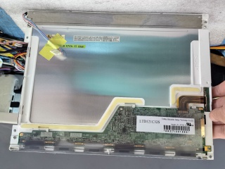Toshiba 12.1" TN LCM 800×600 250nits CCFL LVDS 20pins