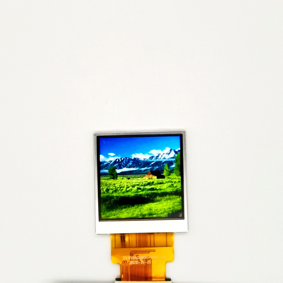 TXW154028S0 1.54 inch 240*240 square IPS LCD display 1100cd/m2 outdoor